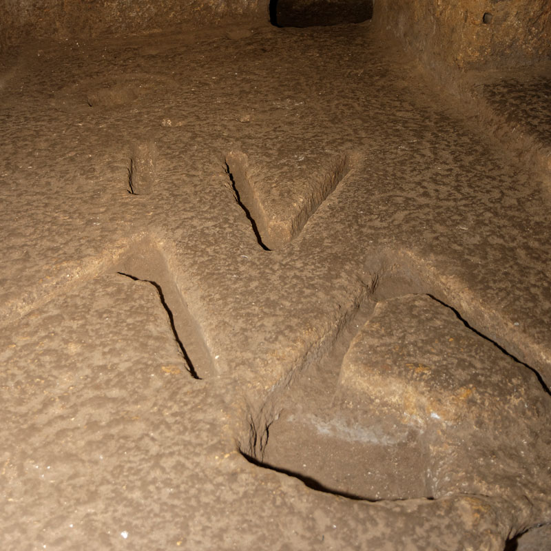 Strange Markings Found Engraved in Stone in Jerusalem
