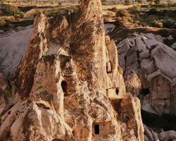 Cappadocia Turkey cave house unsplash 1 Cappadocia Turkey cave house unsplash 1