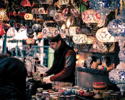 Lanterns at a bazaar Turkey unsplash