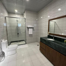 Haql Vista Hotel Rooms Bathroom