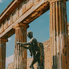 Pompeii Ruins statue of a man italy