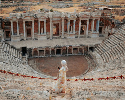 hierapolis ruins unsplash