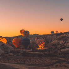 sunrise hot air balloon ride goreme turkey unsplash