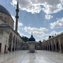 Mevlid i Halil Mosque Şanlıurfa, Turkey Mevlid i Halil Mosque Şanlıurfa, Turkey